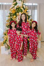 Load image into Gallery viewer, (Christmas) Red Snowy Penguin