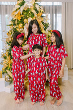 Load image into Gallery viewer, (Christmas) Red Snowy Penguin