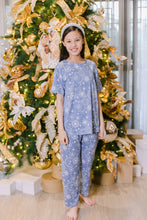 Load image into Gallery viewer, (CHRISTMAS) Light Blue Parol Snowflakes Pajamas Set