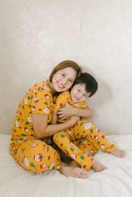 Load image into Gallery viewer, (CHRISTMAS) Santa Megaphone Pajama Set