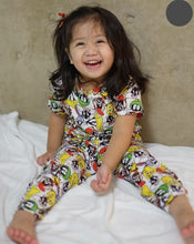 Load image into Gallery viewer, Looney Tunes Pajama Set
