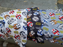 Load image into Gallery viewer, Star Wars Heads Pajama Set
