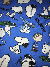 Load image into Gallery viewer, Snoopy Classic Pajama Set
